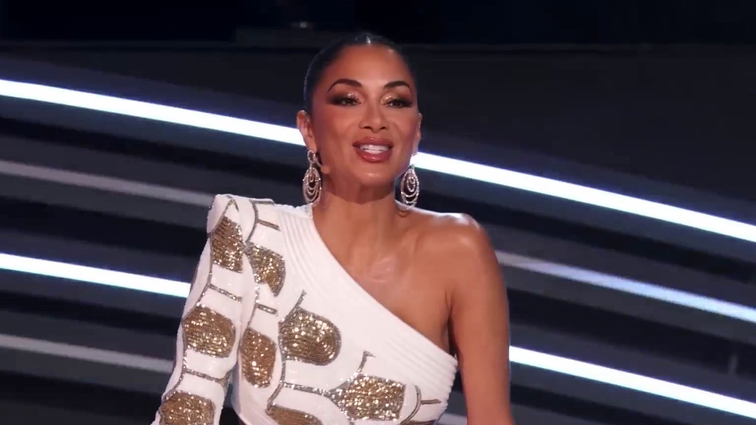 The Masked Singer: Gargoyle Reveal