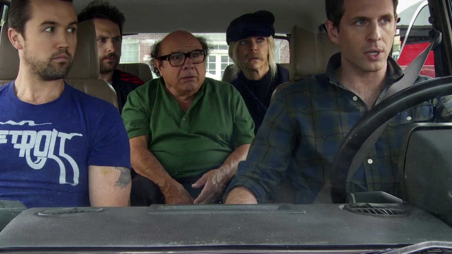 It's Always Sunny In Philadelphia: The Gang Misses The Boat