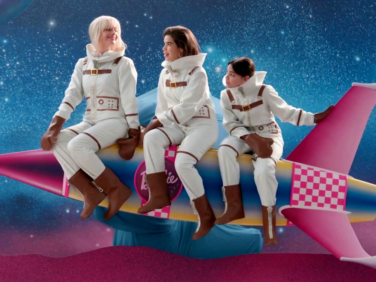 Barbie: Transportation (UK Featurette)