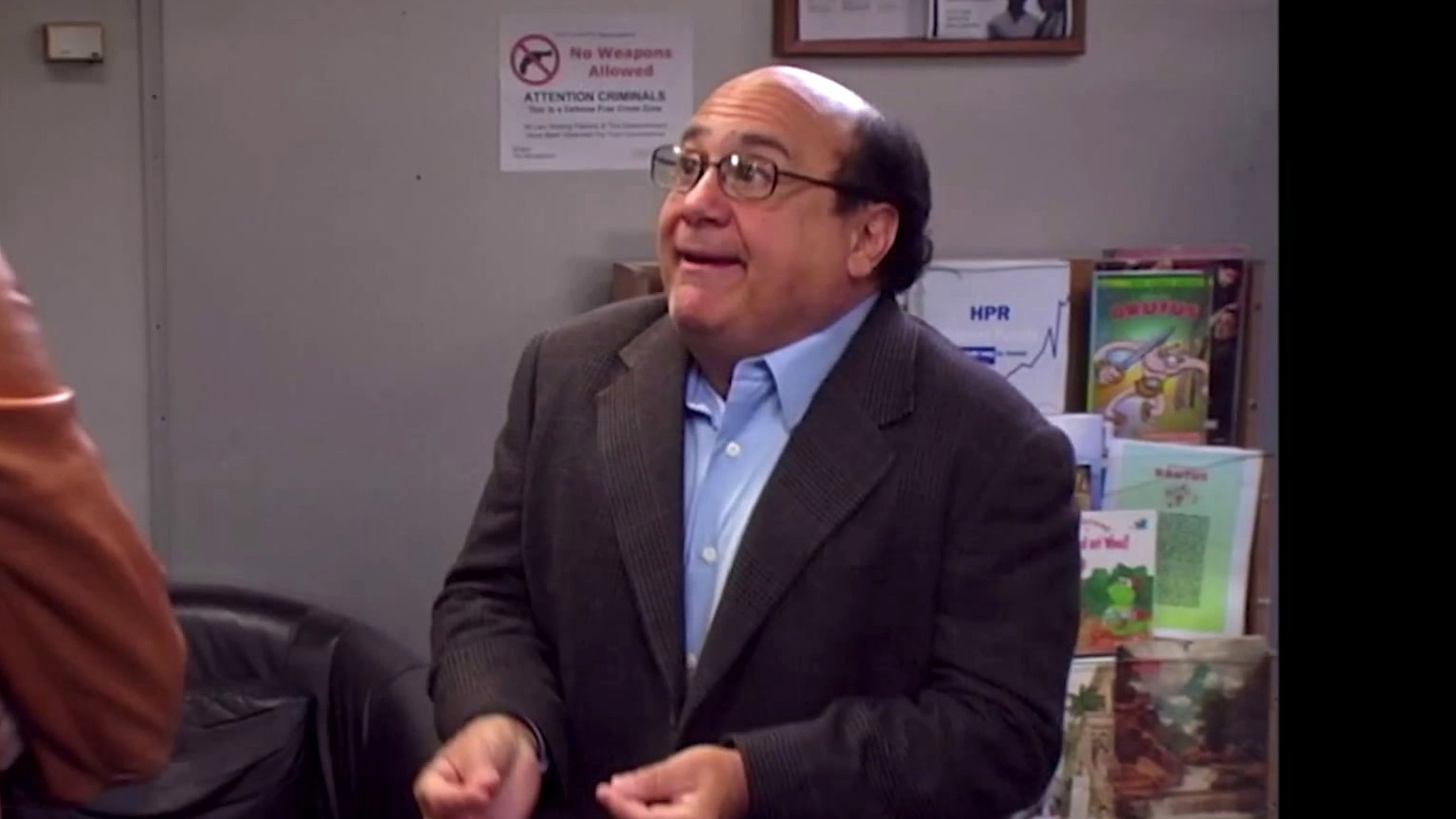 It's Always Sunny In Philadelphia: Charlie Gets Crippled