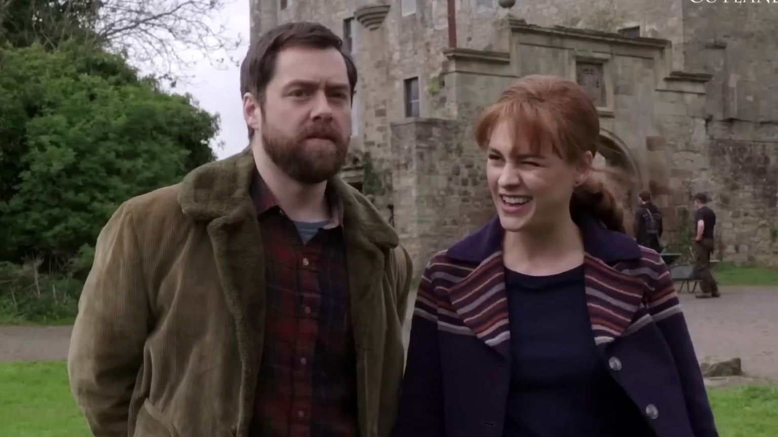 Outlander: Bts: Back At Lallybroch