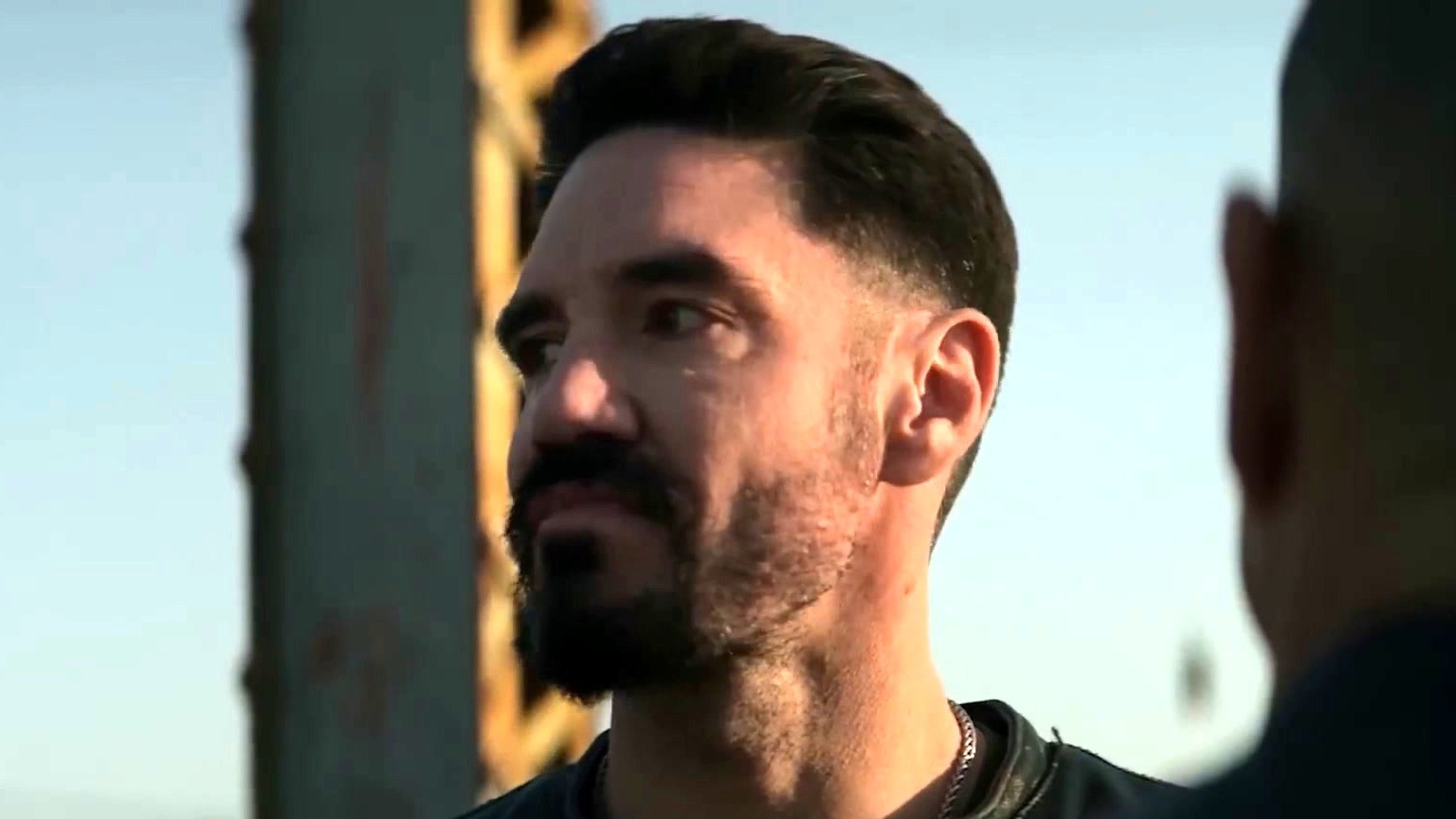 Mayans Mc: Angel Tells Ez He's Leaving The M.C.