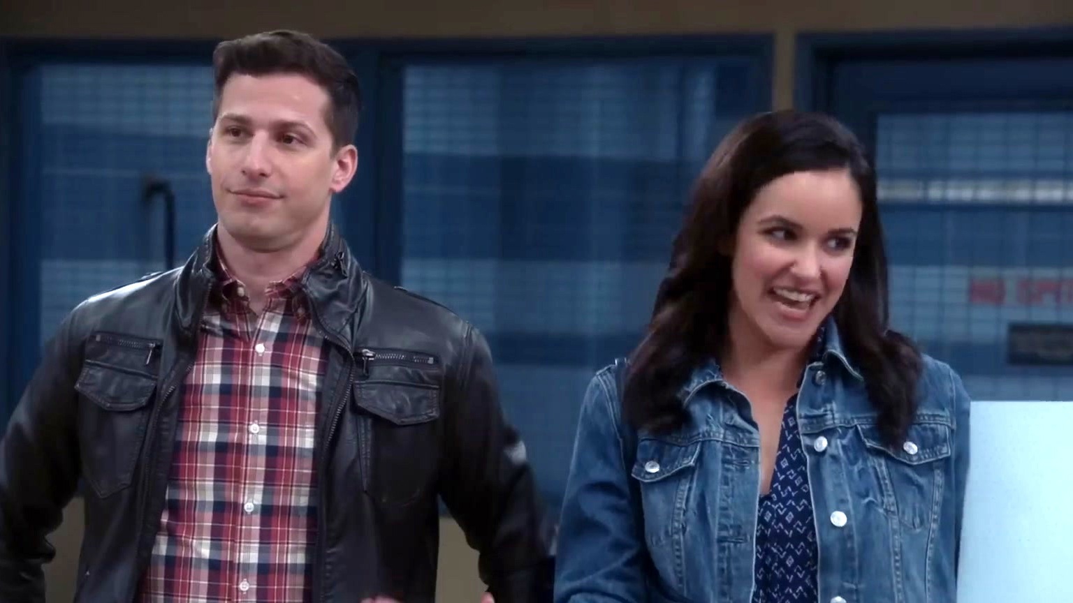 Brooklyn Nine-Nine: Jake Tells Amy Her Nups Are Loose