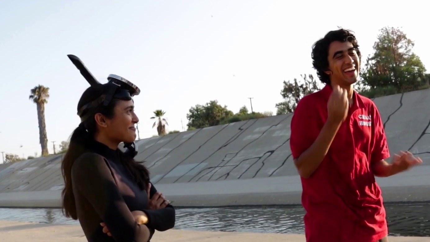 Four Samosas: Thank You (Featurette)