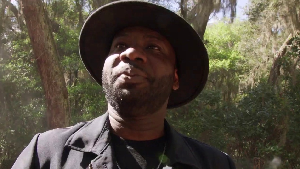 The Color Purple: A Bold New Take (UK Featurette)