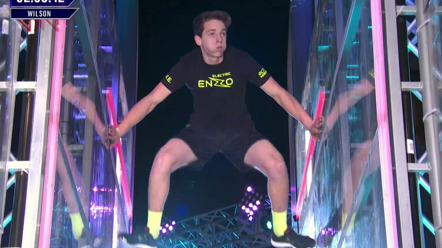 American Ninja Warrior: Electric Enzo Nearly Spins Out On The Gambler