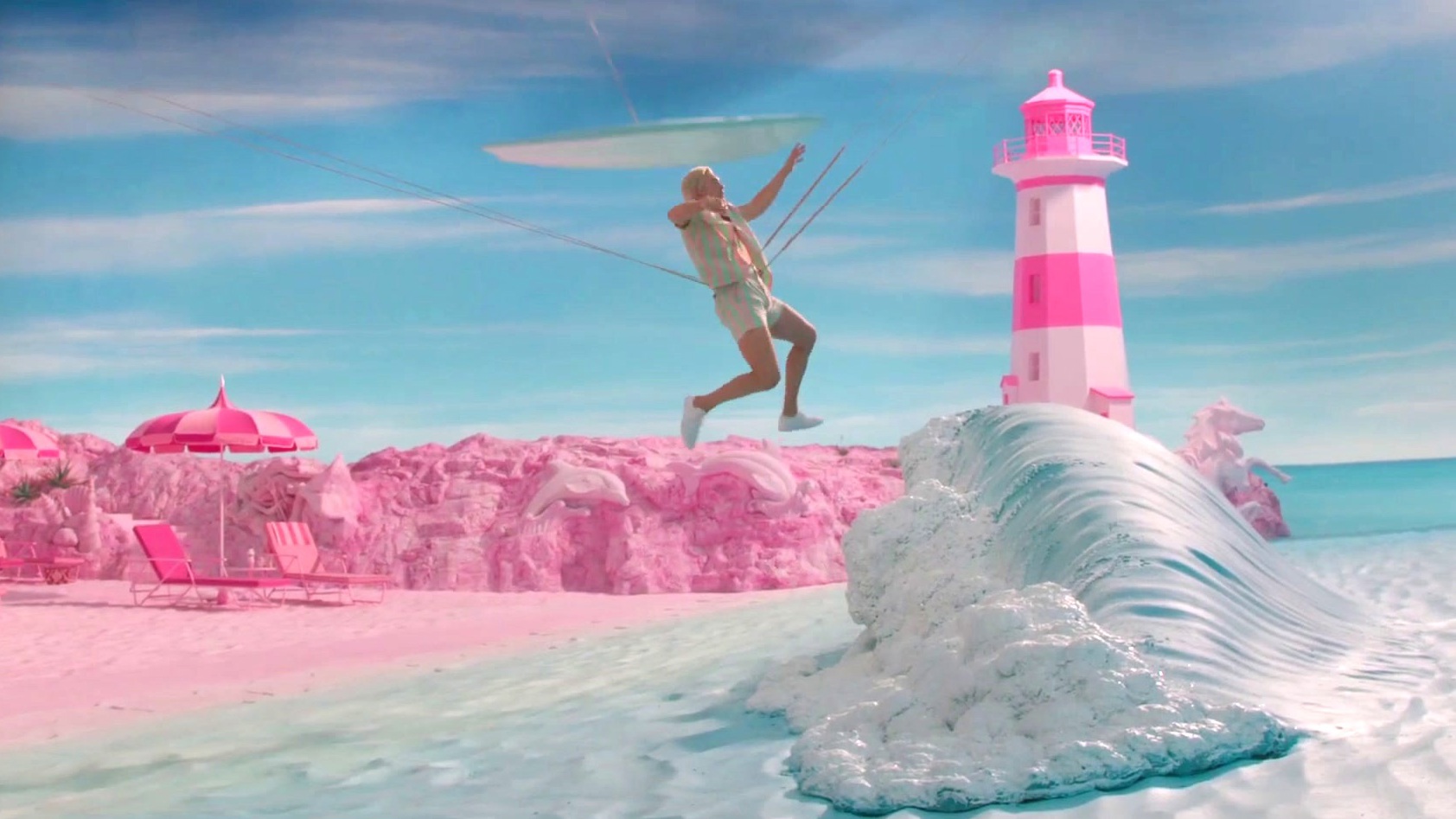 Barbie: Welcome To Barbie Land (Featurette)