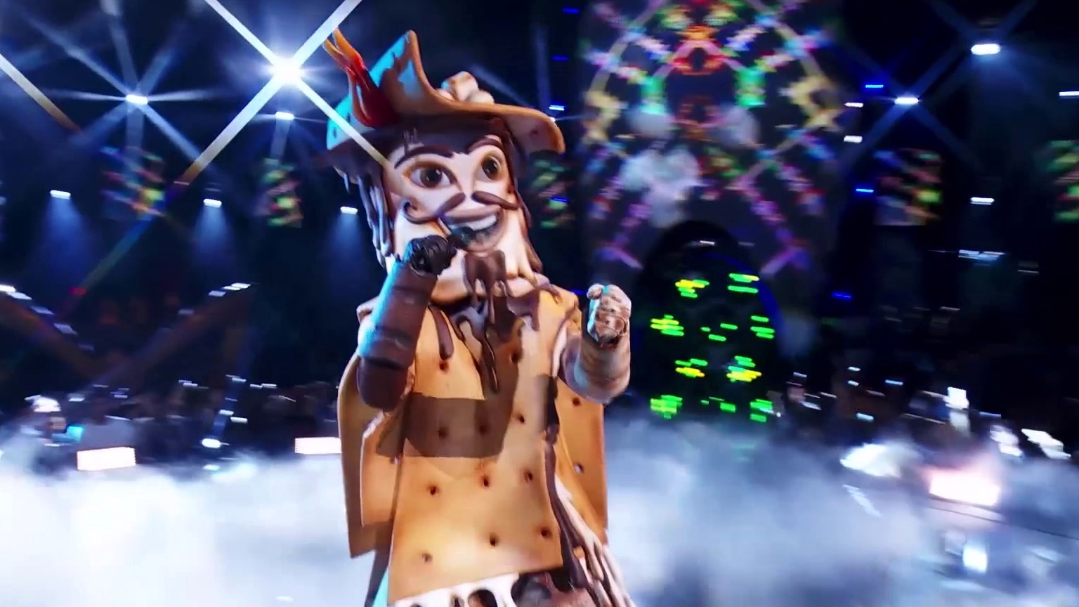 The Masked Singer: S'more Sings Hey There Delilah