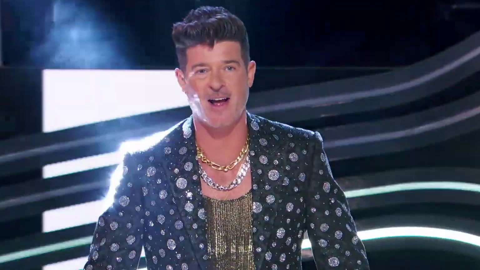 The Masked Singer: Ken Saves Gazelle From Elimination