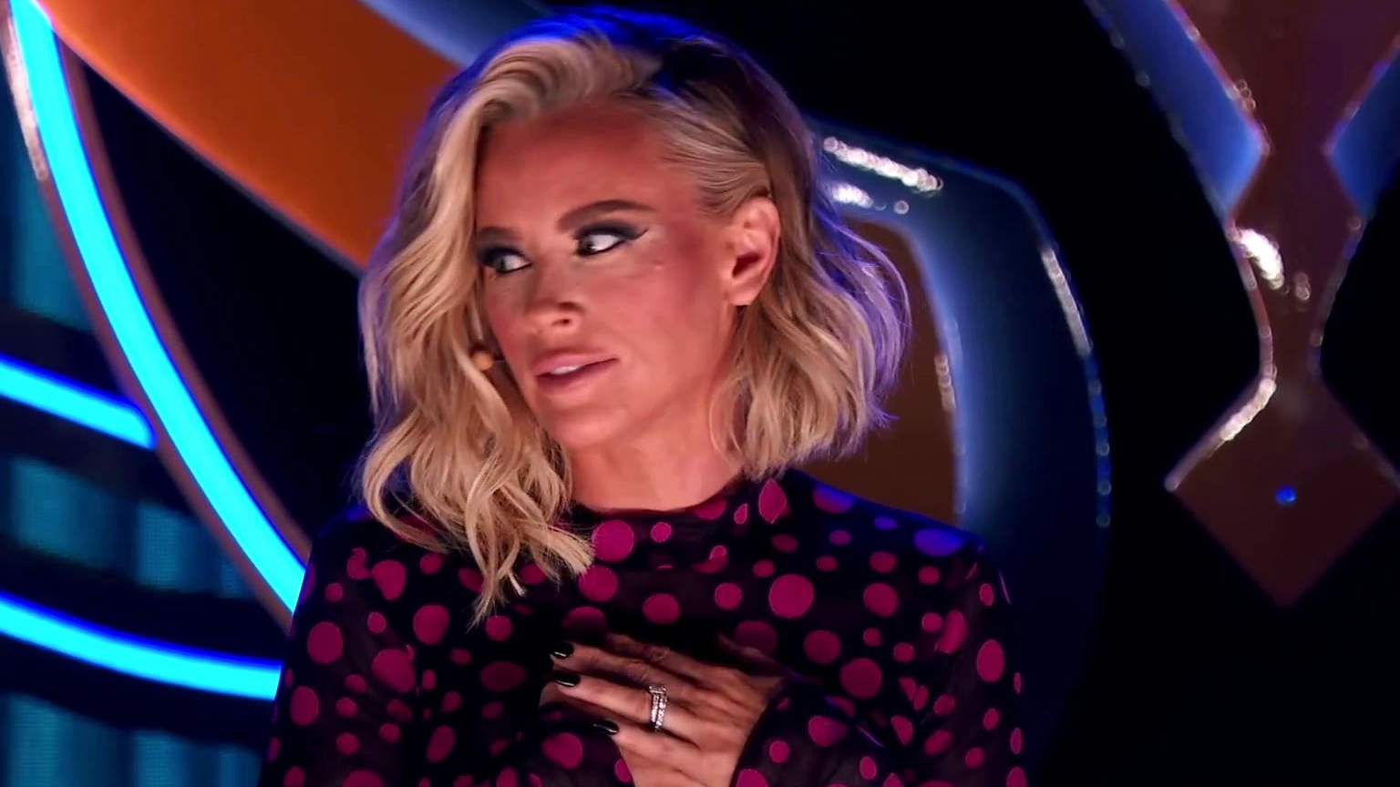 The Masked Singer: Donut Sings Georgia On My Mind