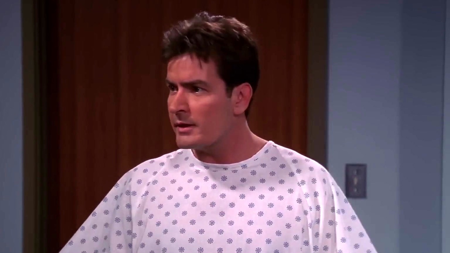 Two And A Half Men: Can You Feel My Finger