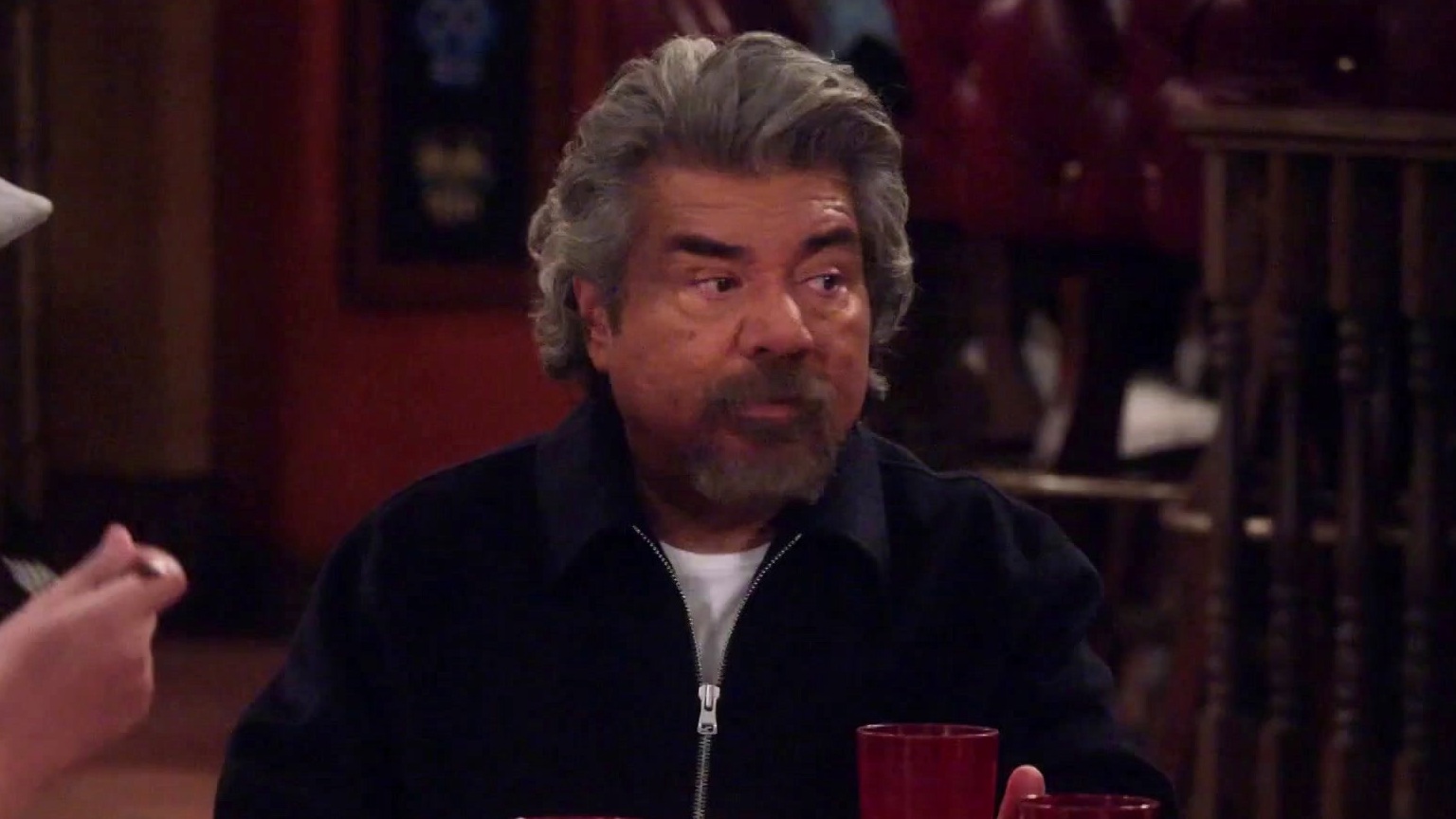 Lopez Vs. Lopez: The Whole Family Goes Out To Celebrate George's Sobriety