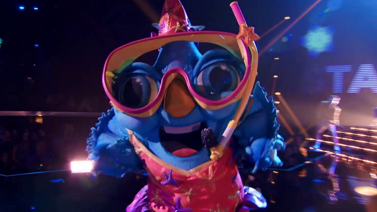 The Masked Singer: Starfish Performs Under Pressure