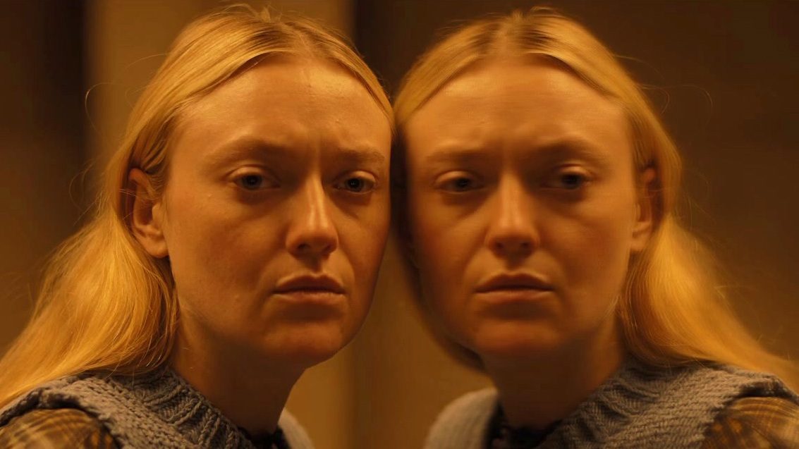 The Watchers: Do Not Turn Your Back To The Mirror (Spot)
