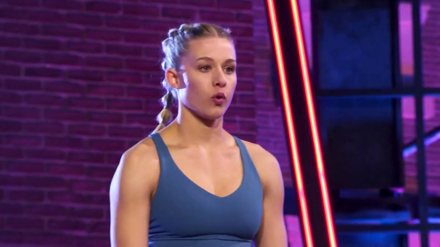 American Ninja Warrior: Watch Supermom Go Beast Mode On The Course