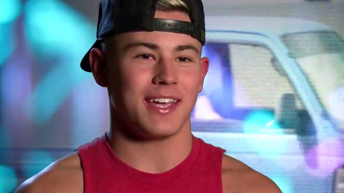 American Ninja Warrior: Superhuman Teen Dominates The Mega Wall