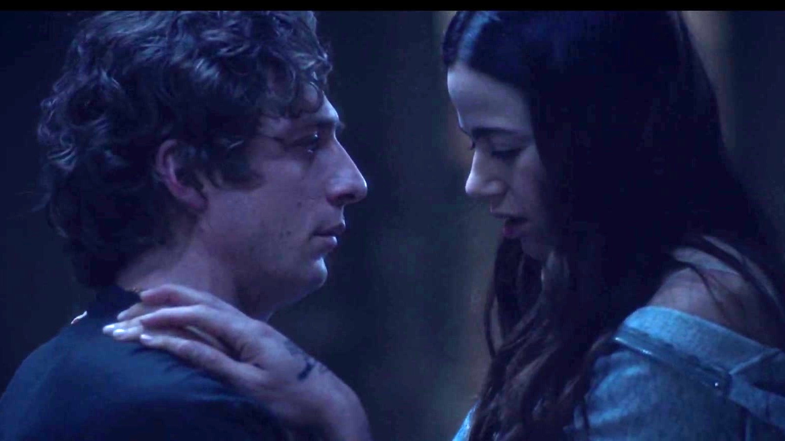 The Bear: Carmy Shares His Scar Story