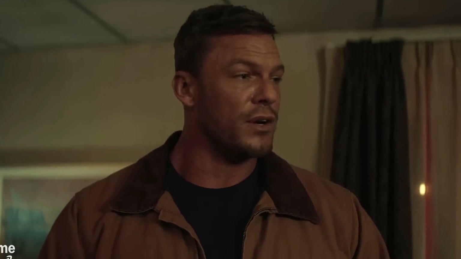 Reacher: Reacher Finds Out Swan Worked For New Age