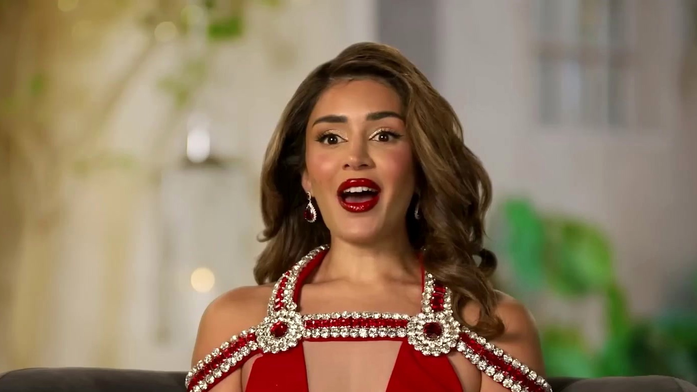 The Real Housewives Of Dubai: Serving The Tee