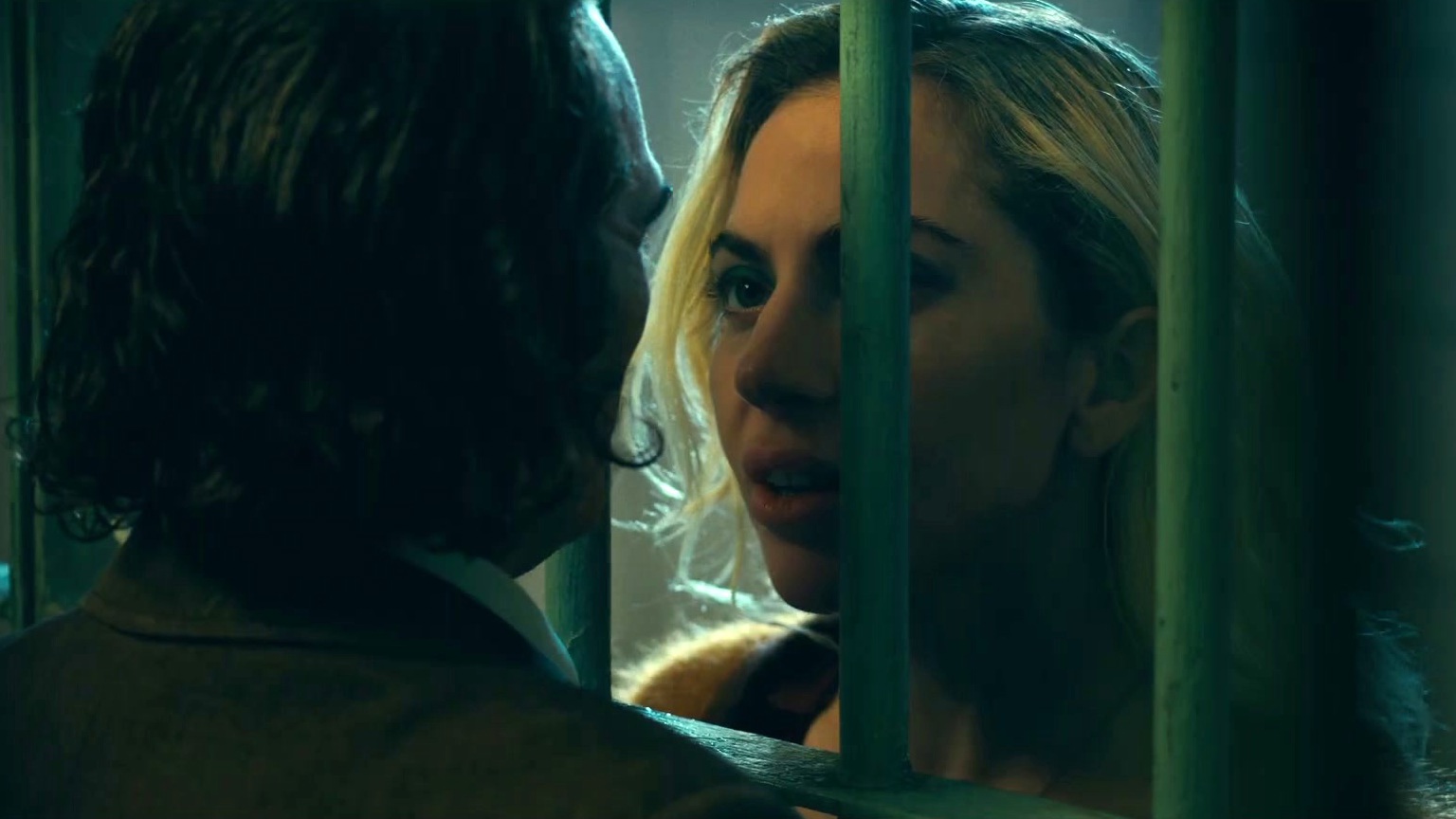 Joker: Folie A Deux: Shared Madness-Arthur Fleck (UK Featurette)