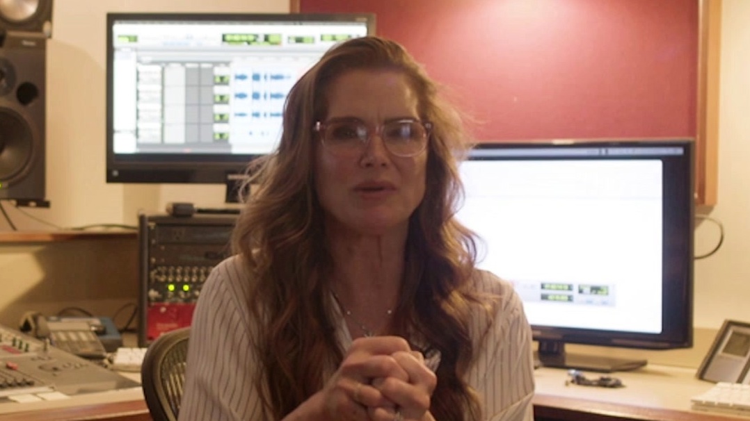 Gracie And Pedro: Pets To The Rescue: Brooke Shields (Featurette)