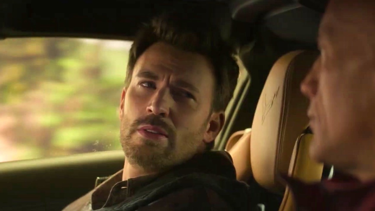 Red One: Two Turtle Doves (Featurette)