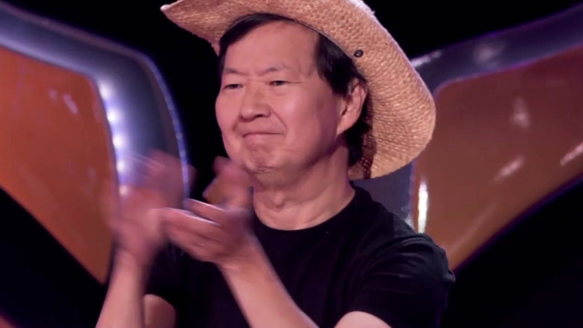 The Masked Singer: The Reveal Of Showbird