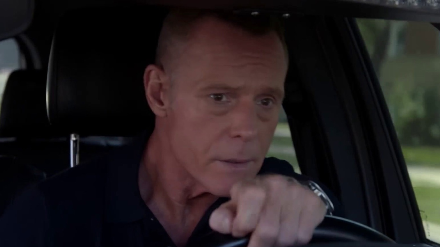 Chicago P.D.: Off Switch