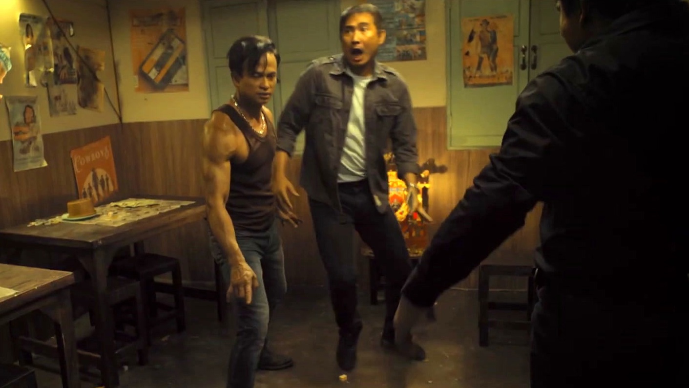 Bangkok Dog: Two On One Fight (Us)