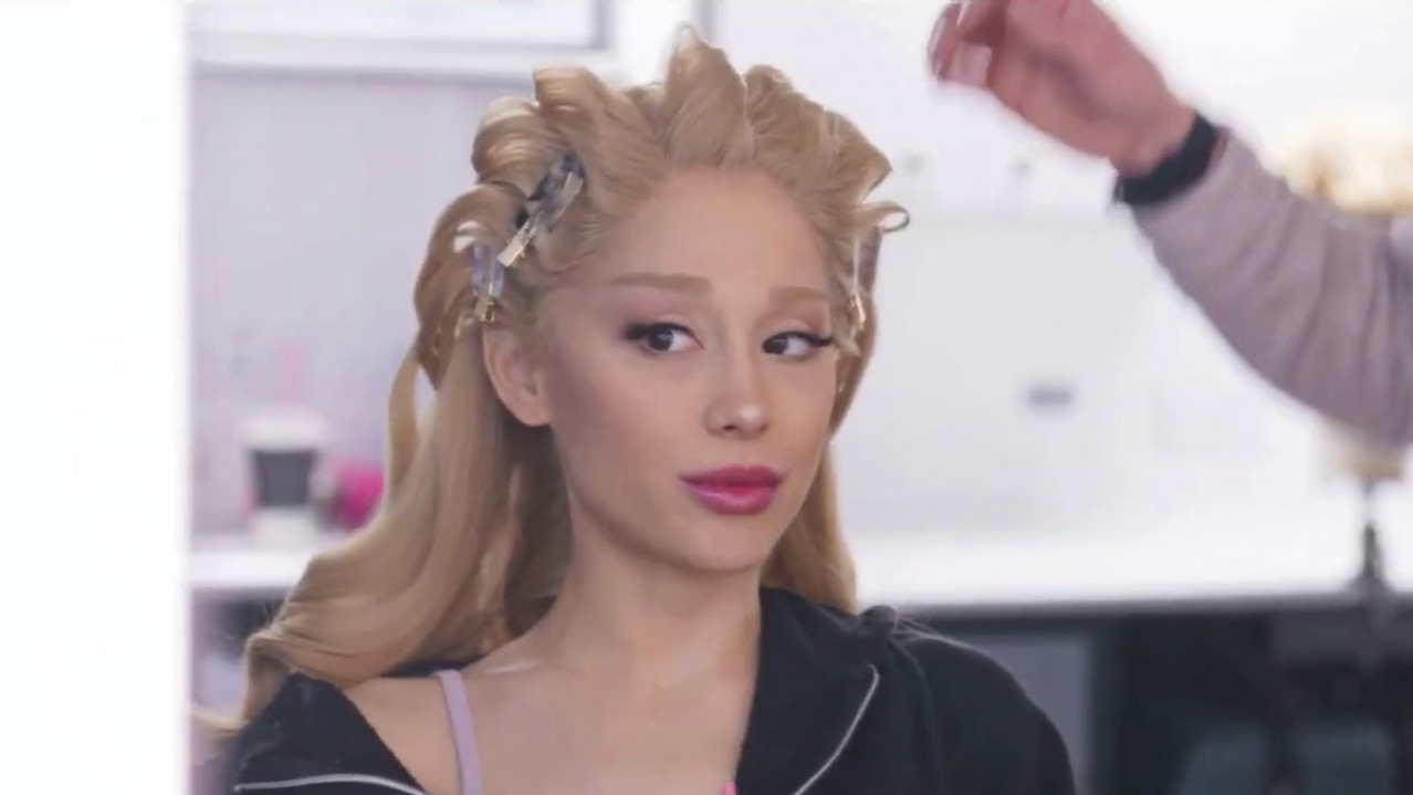 Wicked: Get Ready With Ariana Grande (Australia)