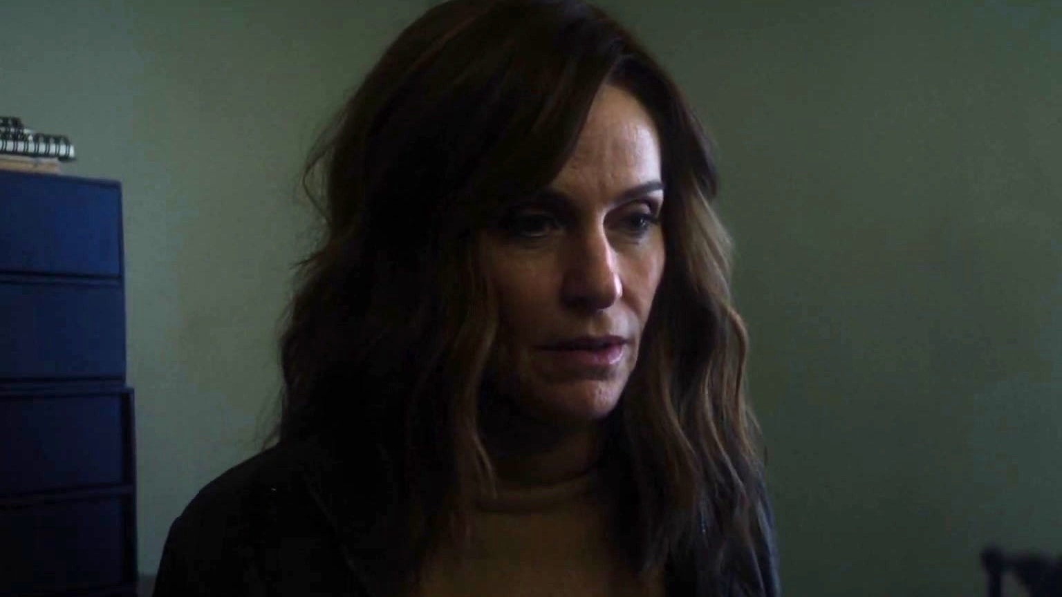 The Old Man: Zoe Confronts A Lone Gunman At The Police Station
