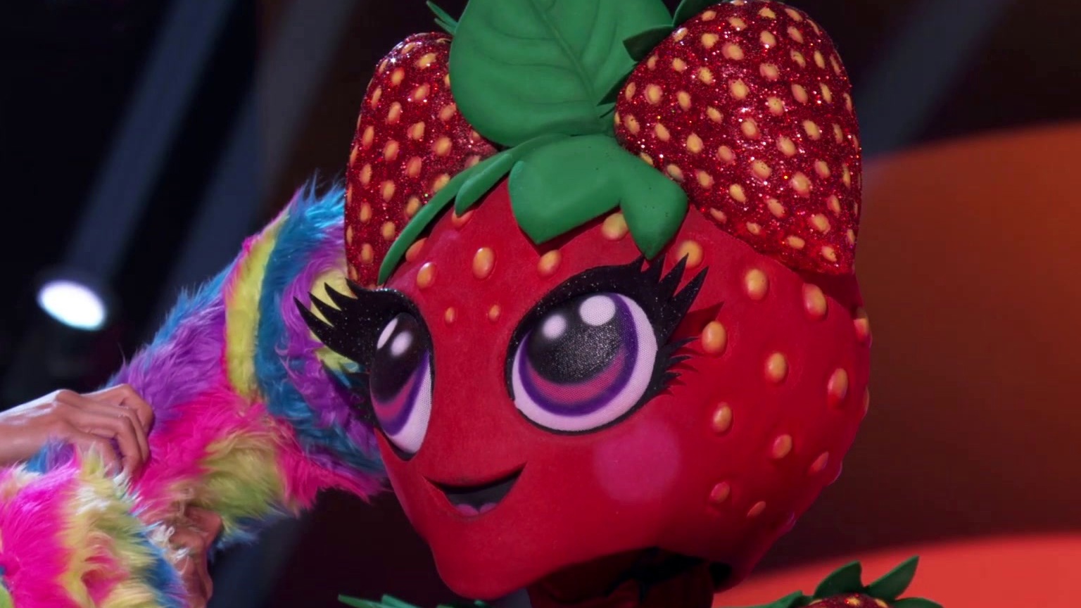 The Masked Singer: Strawberry Shortcake's Sister Surprises Her With A Call