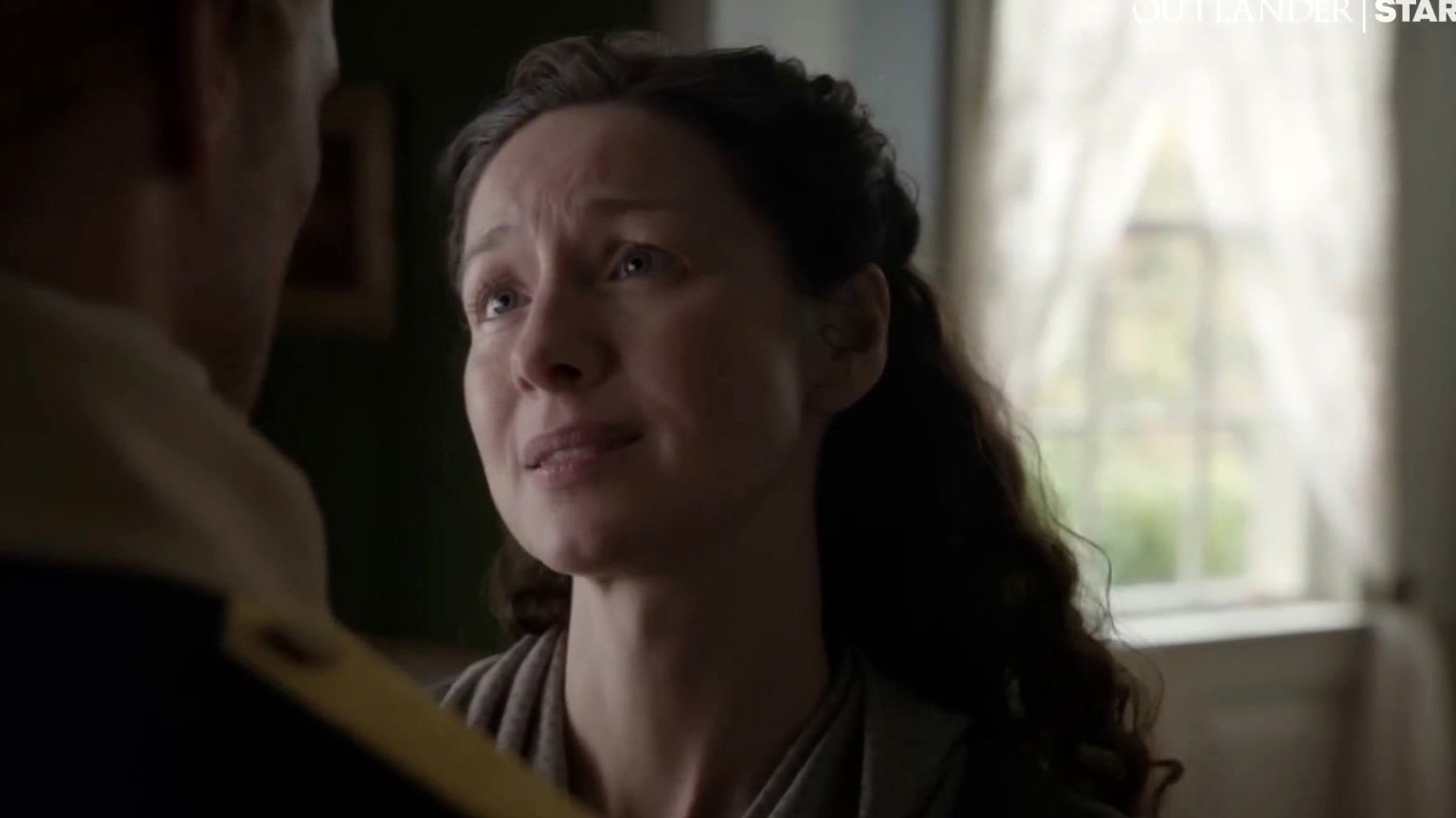 Outlander: Jamie Shows Off His New Uniform