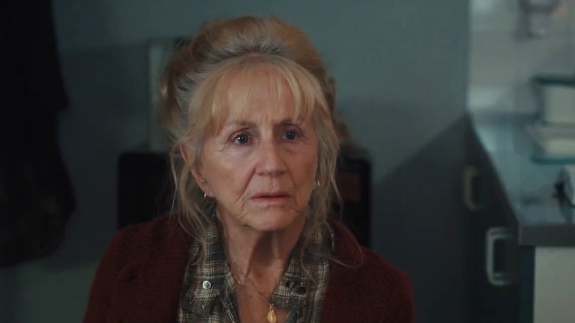 Quand Vient L'automne (UK Trailer 1 Subtitled)