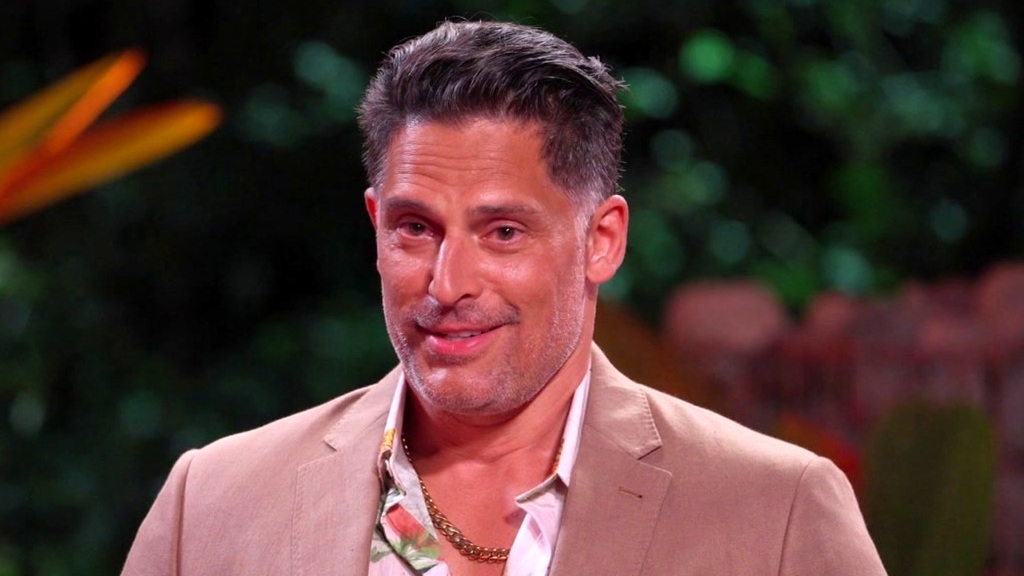 Deal Or No Deal Island: Snakes In The Grass