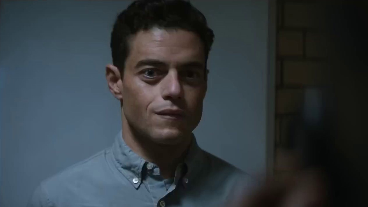 The Amateur: One Month (Featurette)