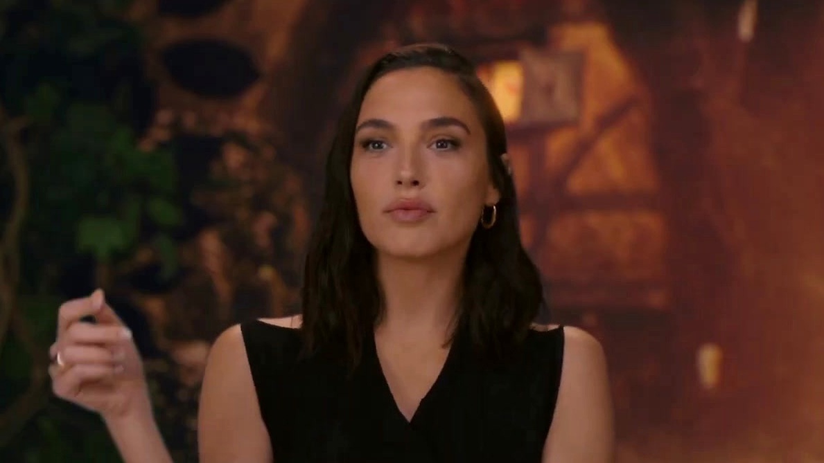 Snow White: Choreographing A Classic (Featurette)
