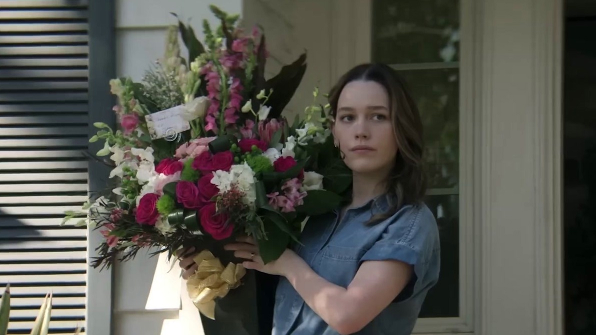 You: Season 5 Trailer 2