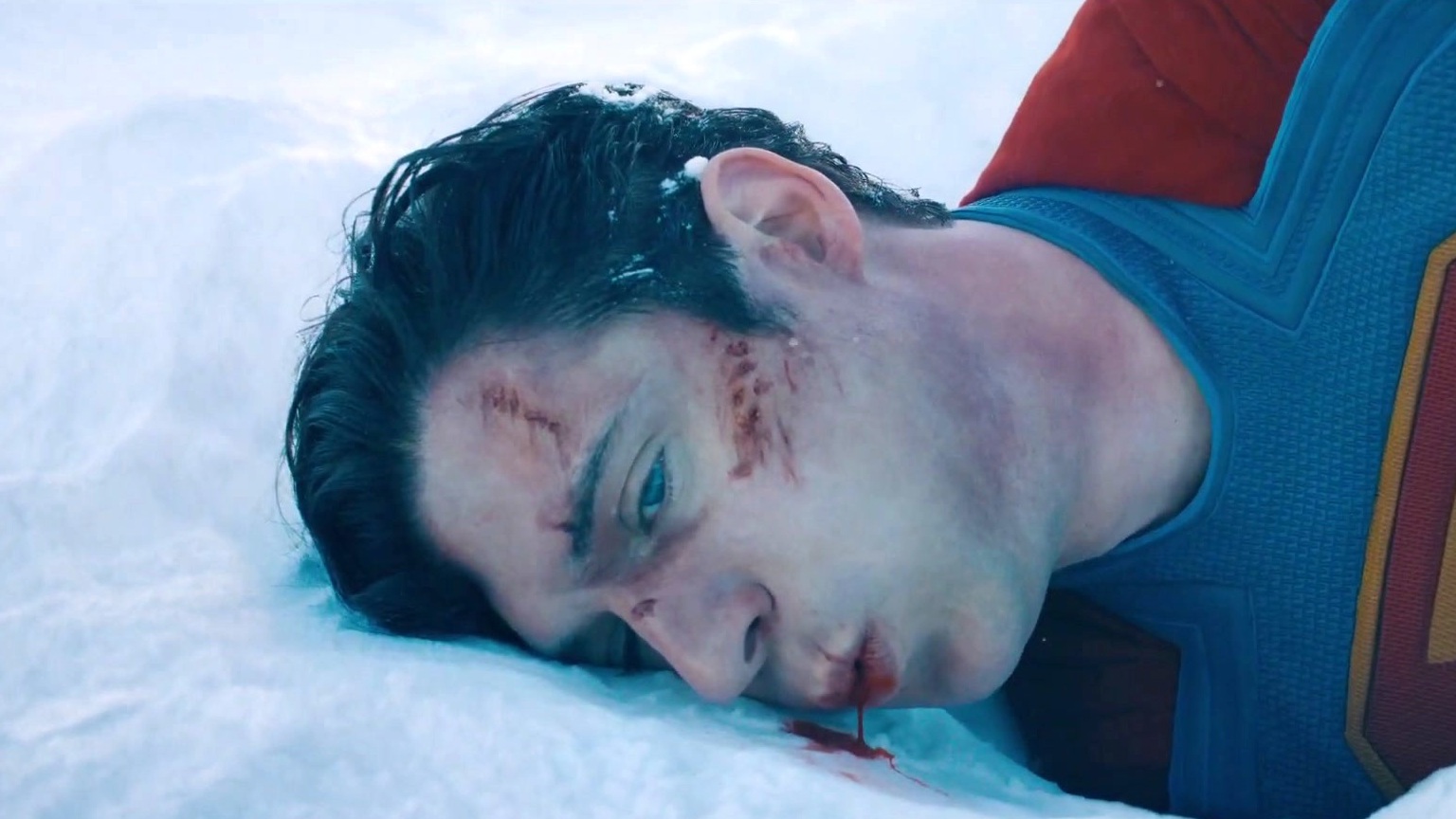 Superman (UK Sneak Peek)