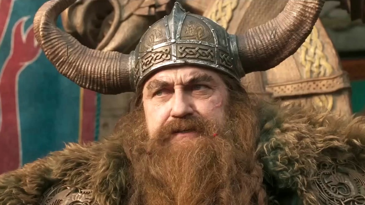 How To Train Your Dragon: Gerard Butler Is Stoick (Featurette)