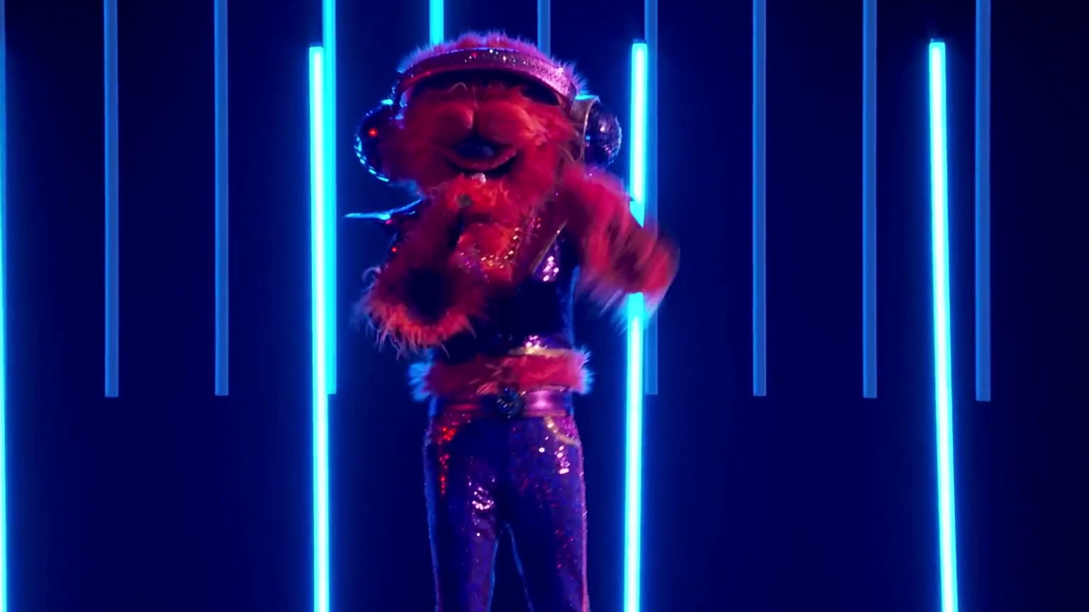 The Masked Singer: The Lucky 6: Merging Of The Masks