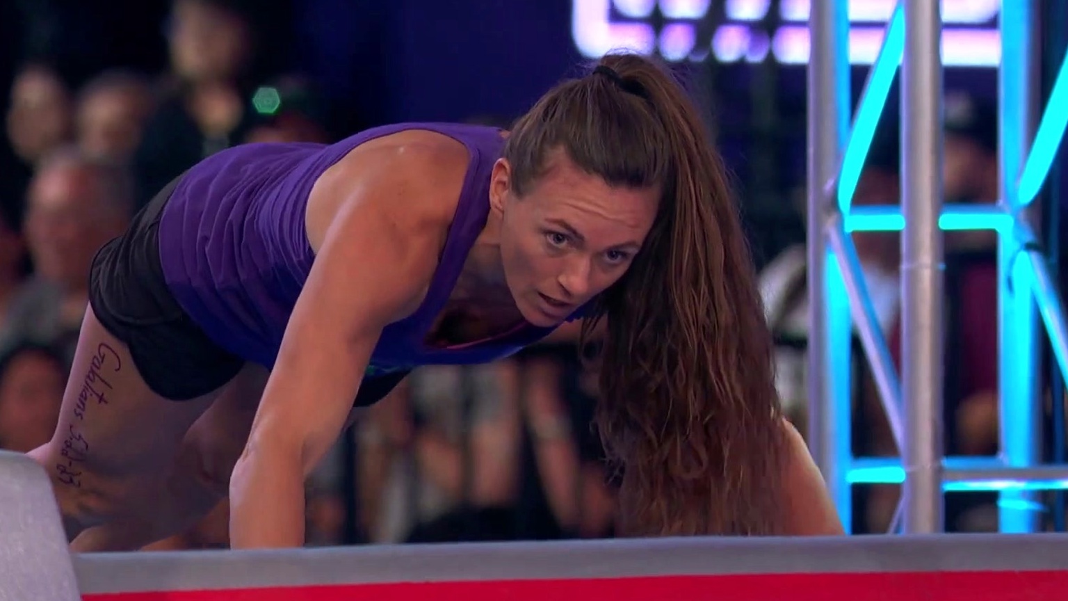 American Ninja Warrior: Ninja Legend Michelle Warnky Fights Against Log Runner