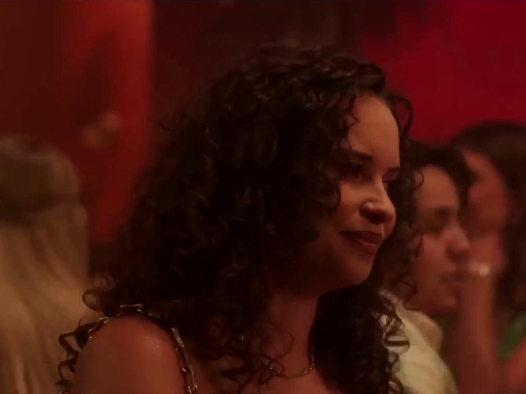 The Summer I Turned Pretty: Taylor Is Steven's Wingwoman