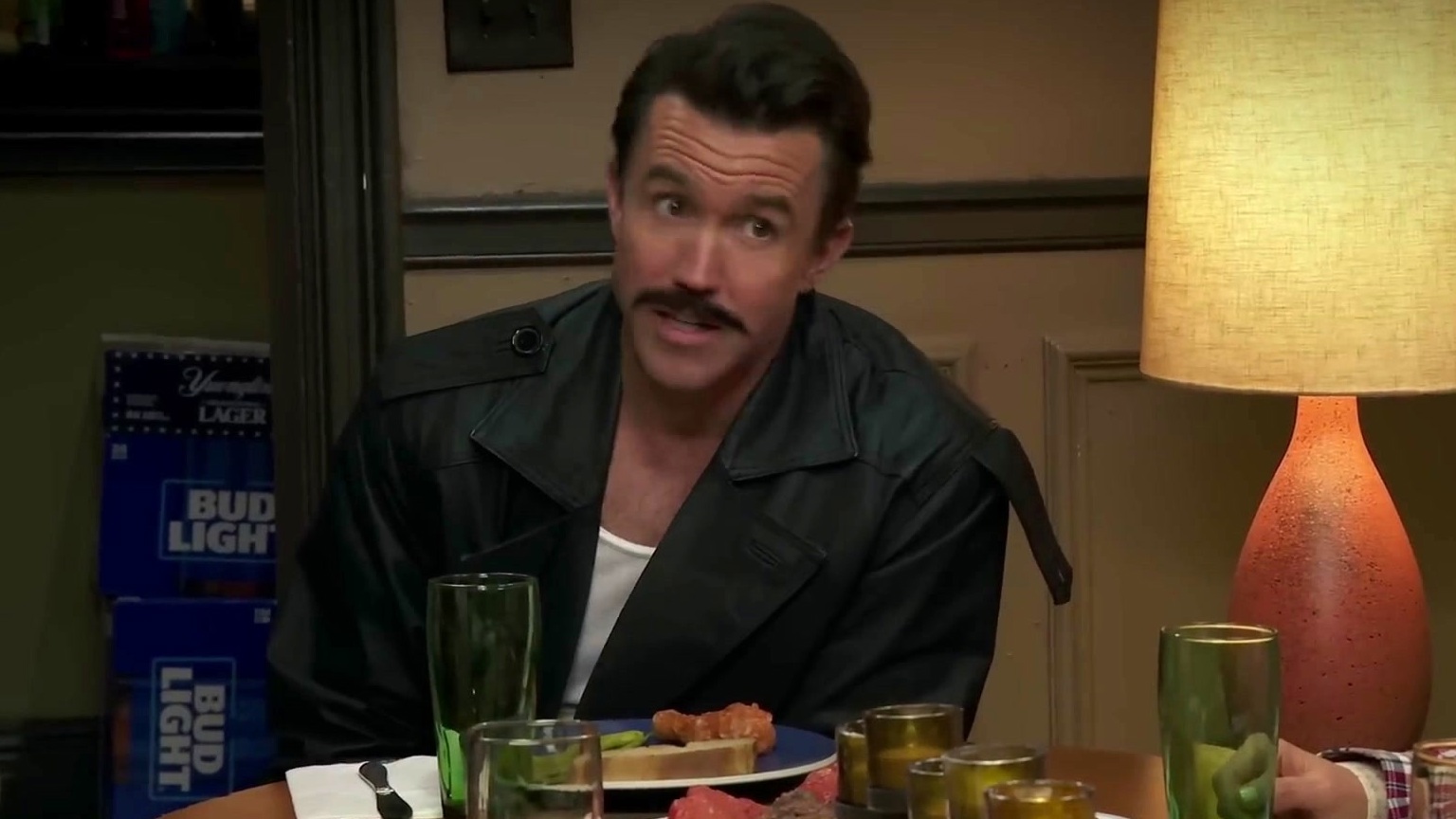 It's Always Sunny In Philadelphia: The Gang's Chaotic Family Dinner Rehearsal