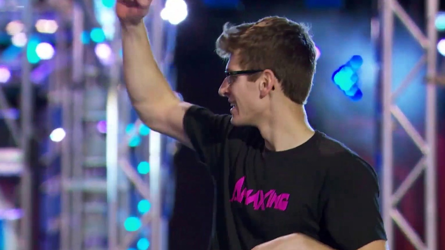 American Ninja Warrior: Two College Students Compete, But Only One Comes Out On Top
