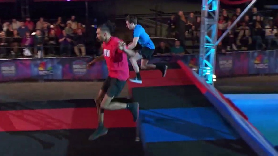 American Ninja Warrior: Unbelievably Fast Ninja Flies To The Next Round