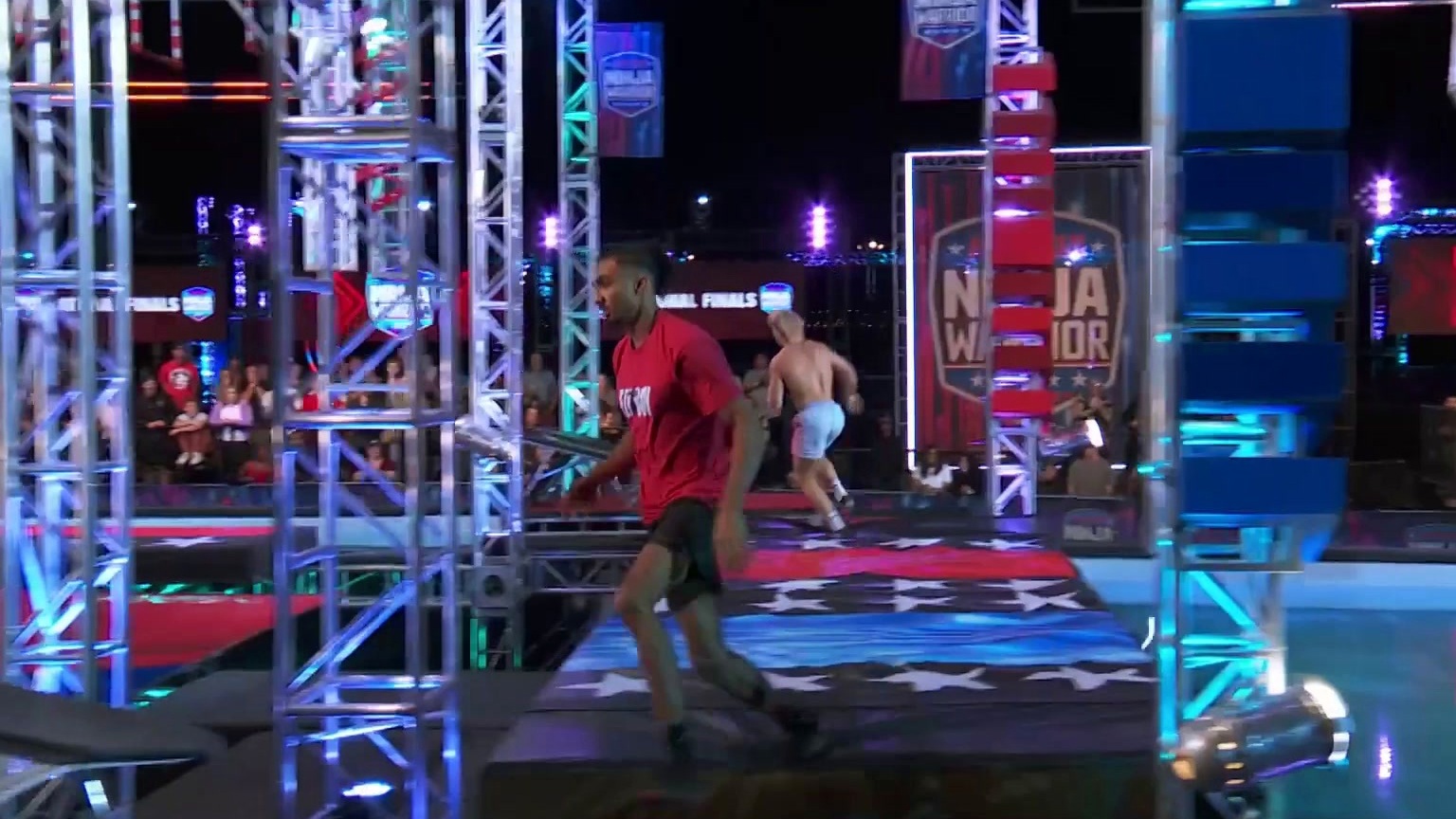 American Ninja Warrior: Fast Ninjas Fight For A Spot In The Final Race