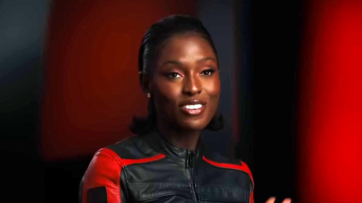 Tron: Ares: Training Athena (Featurette)