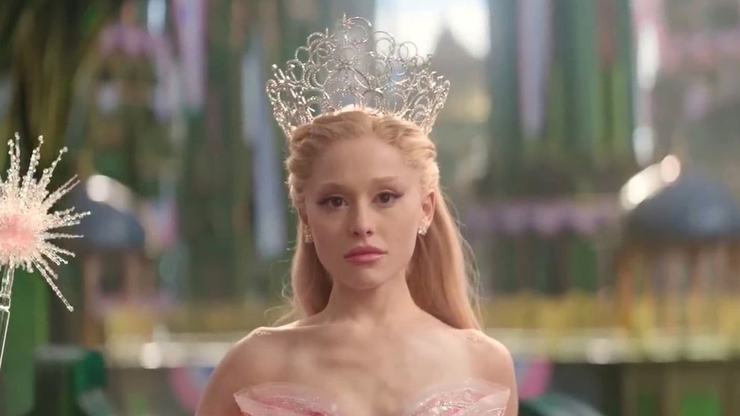 Wicked: For Good: Wicked & Good (Featurette)