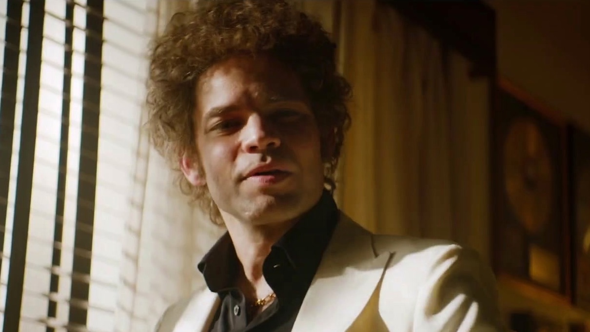 Spinning Gold (UK Trailer 1)